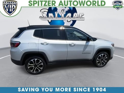 Used 2024 Jeep Compass Limited AWD/4WD image 10