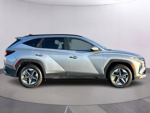 Used 2025 Hyundai Tucson SEL AWD/4WD image 8