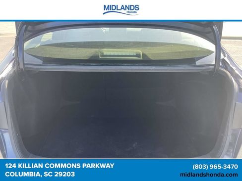 Used 2020 Toyota Corolla LE FWD image 8