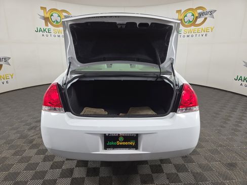 Used 2011 Chevrolet Impala LT image 30