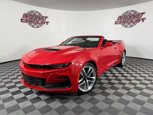 Used 2024 Chevrolet Camaro LT w/ RS Package image 1