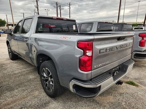 Used 2023 Chevrolet Silverado 1500 LT image 4