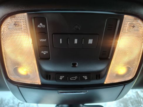 Certified 2024 Dodge Durango GT image 38