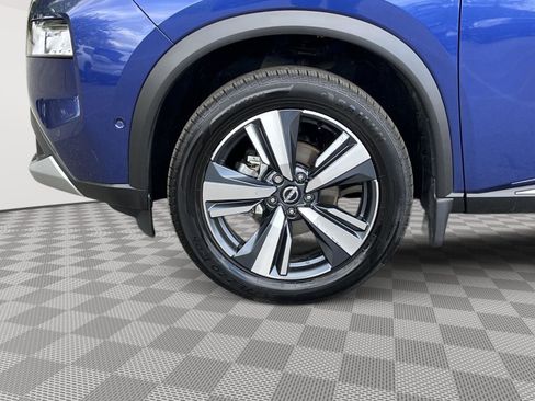 Certified 2023 Nissan Rogue Platinum w/ Platinum Premium Package AWD/4WD image 9