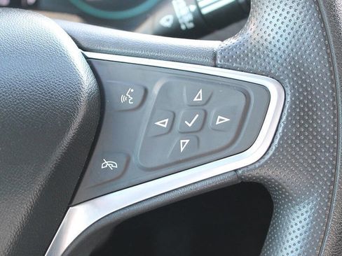 Used 2022 Chevrolet Malibu LT image 25