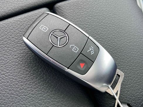 New 2026 Mercedes-Benz GLE 450 4MATIC Coupe image 4