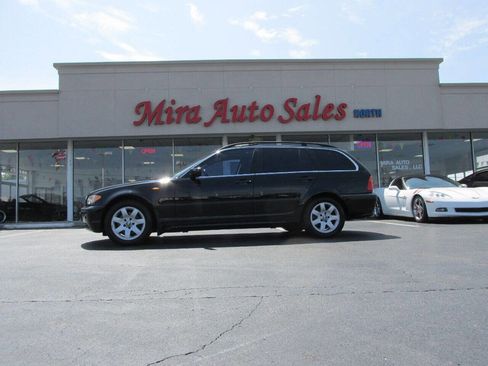 Used 2004 BMW 325xi Wagon image 3