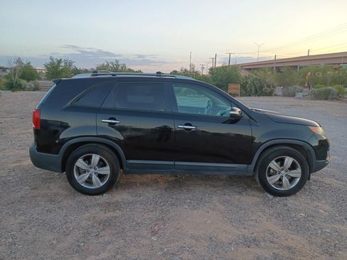 Used 2012 Kia Sorento EX FWD image 3