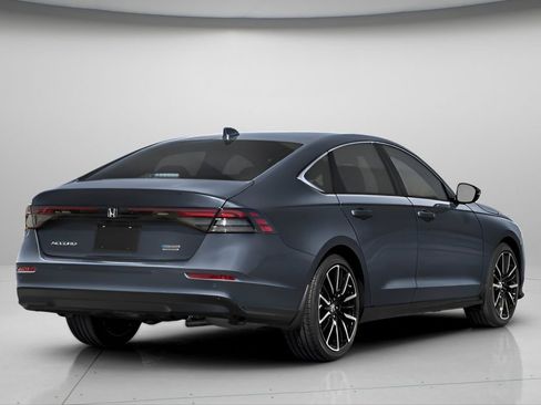 New 2026 Honda Accord Touring image 2