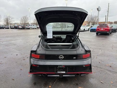 Used 2024 Nissan Z NISMO w/ Floor Mat Package image 7