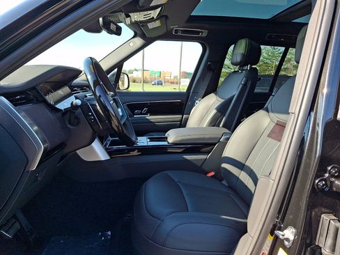 New 2026 Land Rover Range Rover SE AWD/4WD image 11