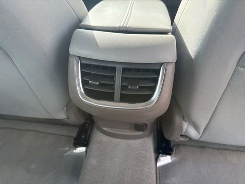 Used 2024 Chevrolet Malibu LT image 44