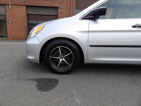 Used 2010 Honda Odyssey LX image 6