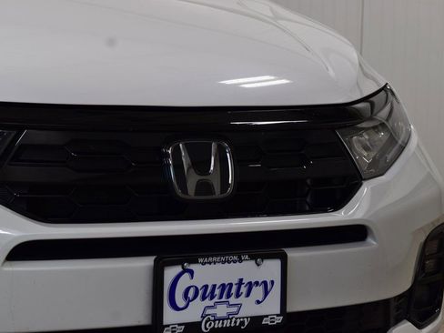 Used 2025 Honda Odyssey Elite image 11