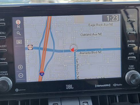 Used 2021 Toyota RAV4 Limited image 34