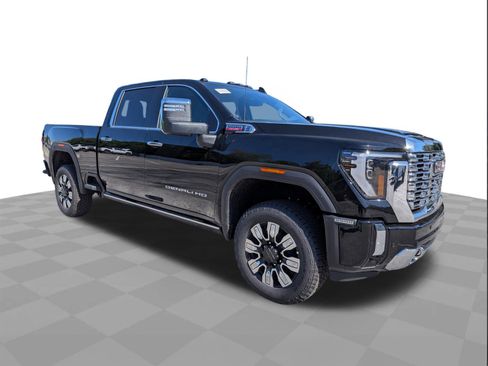 New 2026 GMC Sierra 2500 Denali w/ Denali Reserve Package image 2