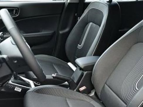 New 2026 Hyundai Venue SEL image 8