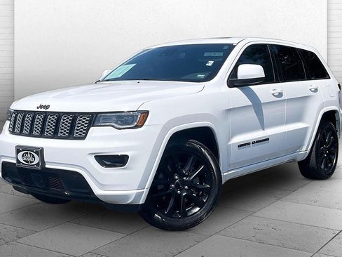 Used 2021 Jeep Grand Cherokee Laredo X AWD/4WD image 13