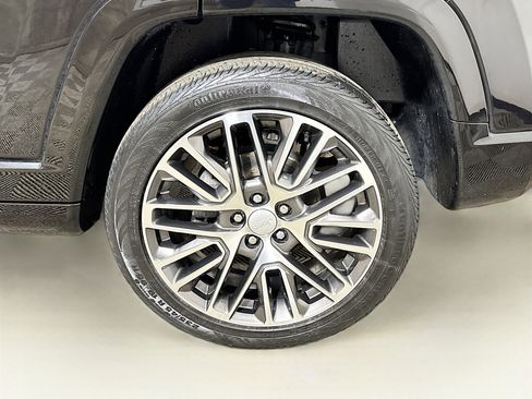 Used 2022 Jeep Compass Limited w/ Elite Group AWD/4WD image 29