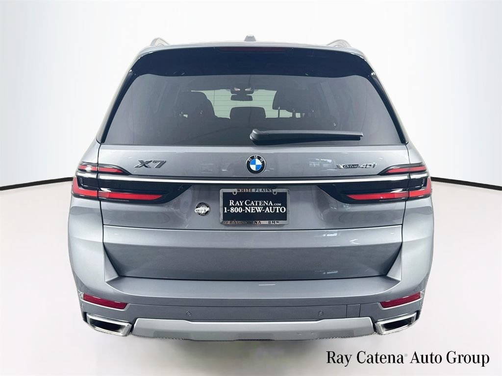 Used 2026 BMW X7 xDrive40i w/ Premium Package AWD/4WD image 6