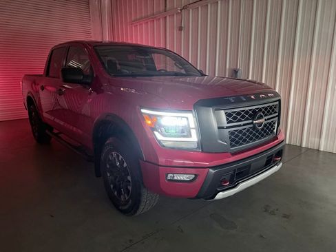 Used 2022 Nissan Titan PRO-4X w/ Off Road Protection Package image 8