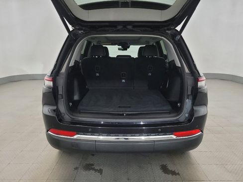 Used 2022 Jeep Grand Cherokee Limited 4xe w/ Luxury Tech Group II image 29