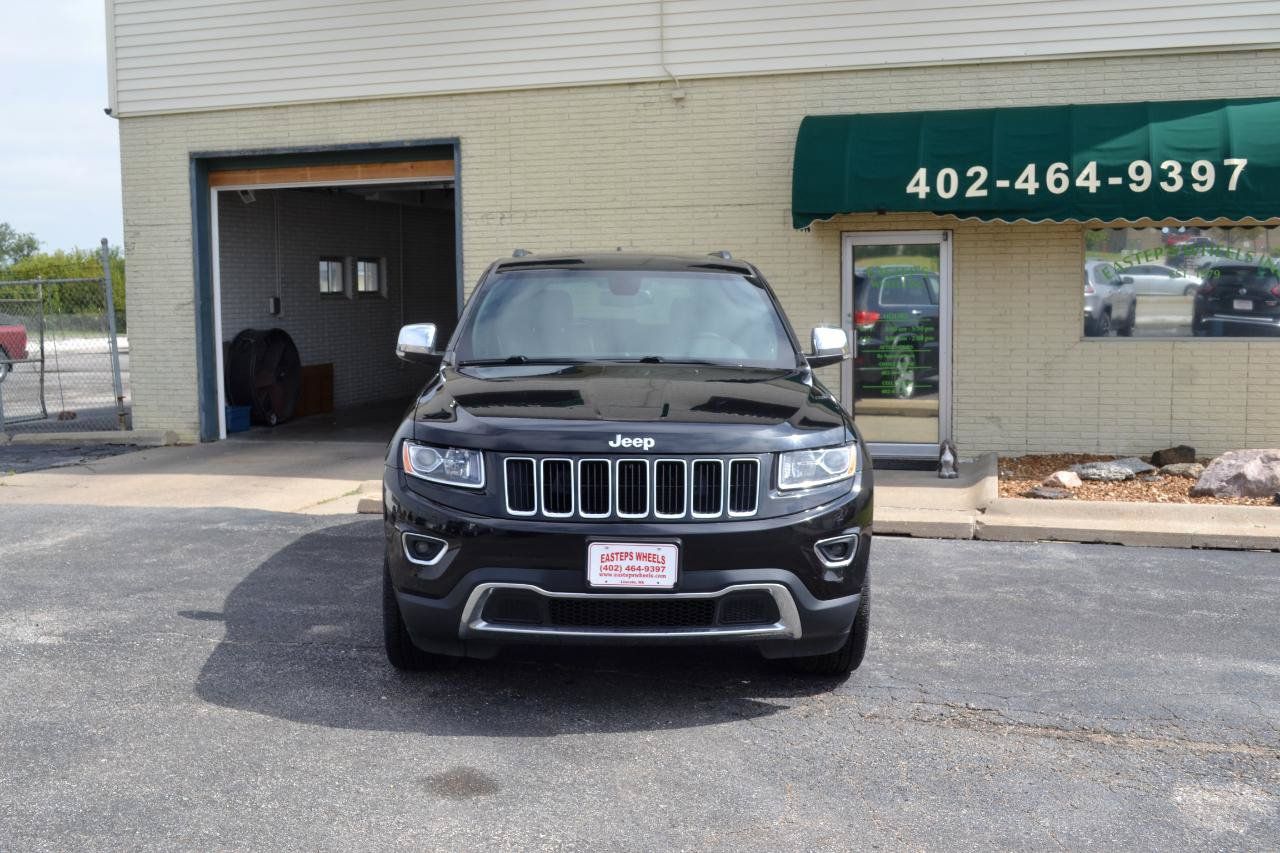 Used 2015 Jeep Grand Cherokee Limited AWD/4WD image 2