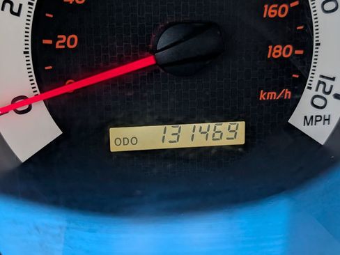 Used 2015 Toyota Tacoma PreRunner w/ SR5 Package image 15