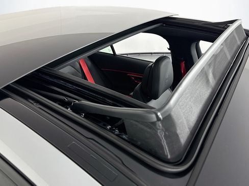 New 2026 Mercedes-Benz E 53 AMG e 4MATIC Sedan image 21