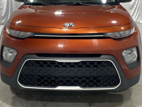 Used 2021 Kia Soul LX FWD image 26