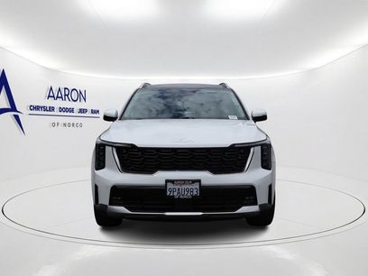 Used 2025 Kia Sorento EX w/ EX Panoramic Sunroof Package