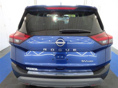 Used 2023 Nissan Rogue SV AWD/4WD image 11