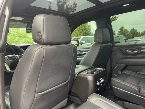 Used 2023 GMC Yukon Denali w/ LPO, Floor Liner Package AWD/4WD image 23