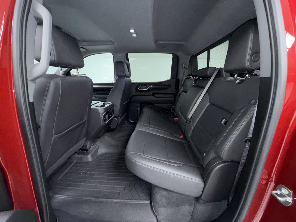 Used 2024 GMC Sierra 1500 SLT w/ SLT Premium Plus Package AWD/4WD image 15