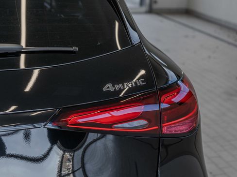 New 2026 Mercedes-Benz GLC 300 4MATIC image 24