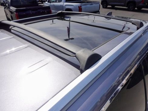 Used 2021 Honda Pilot Elite image 11