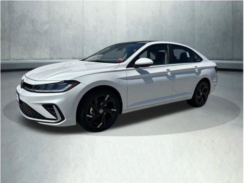 New 2026 Volkswagen Jetta SE FWD image 1