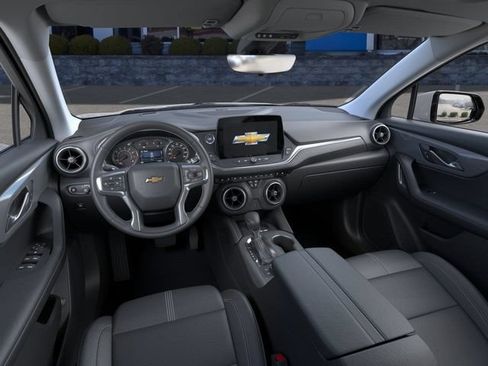 New 2026 Chevrolet Blazer LT w/ Sound & Technology Package AWD/4WD image 17