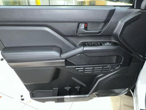 New 2026 Toyota 4Runner SR5 image 11