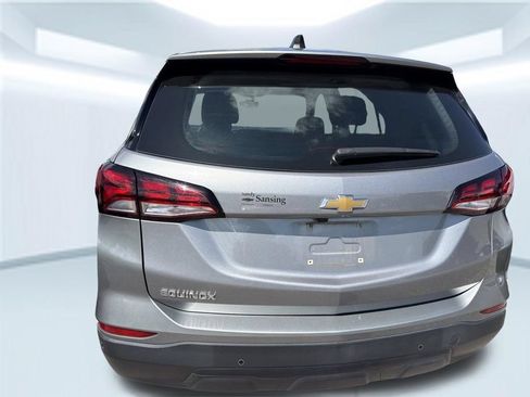 Used 2024 Chevrolet Equinox LS w/ Driver Confidence II Package FWD image 15