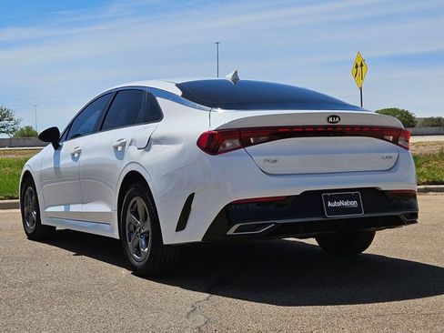 Used 2021 Kia K5 LXS image 8