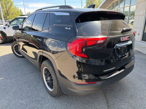Used 2018 GMC Terrain SLE AWD/4WD image 9