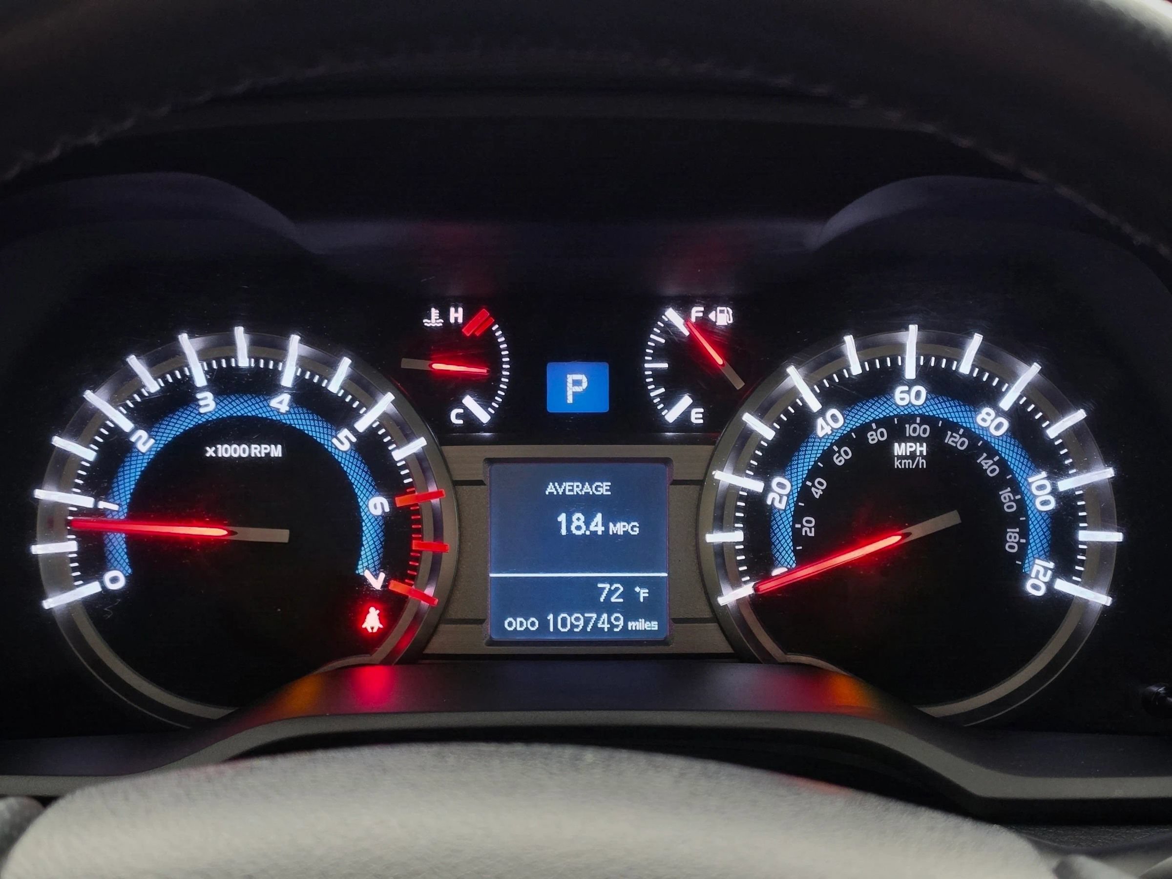 Used 2018 Toyota 4Runner SR5 AWD/4WD image 23
