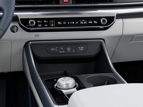 New 2026 Kia Carnival SX w/ SX Dark Edition Package FWD image 23