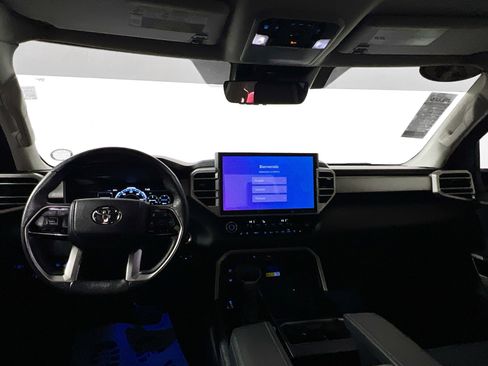 Used 2024 Toyota Tundra Limited image 30