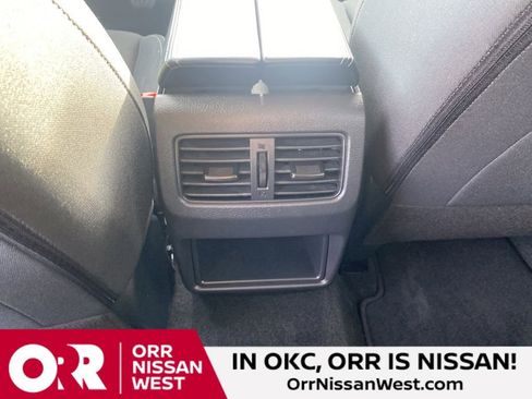 Used 2026 Nissan Rogue S image 16