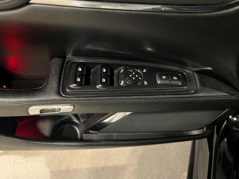 Used 2017 Lincoln Continental Reserve w/ Climate Package image 27