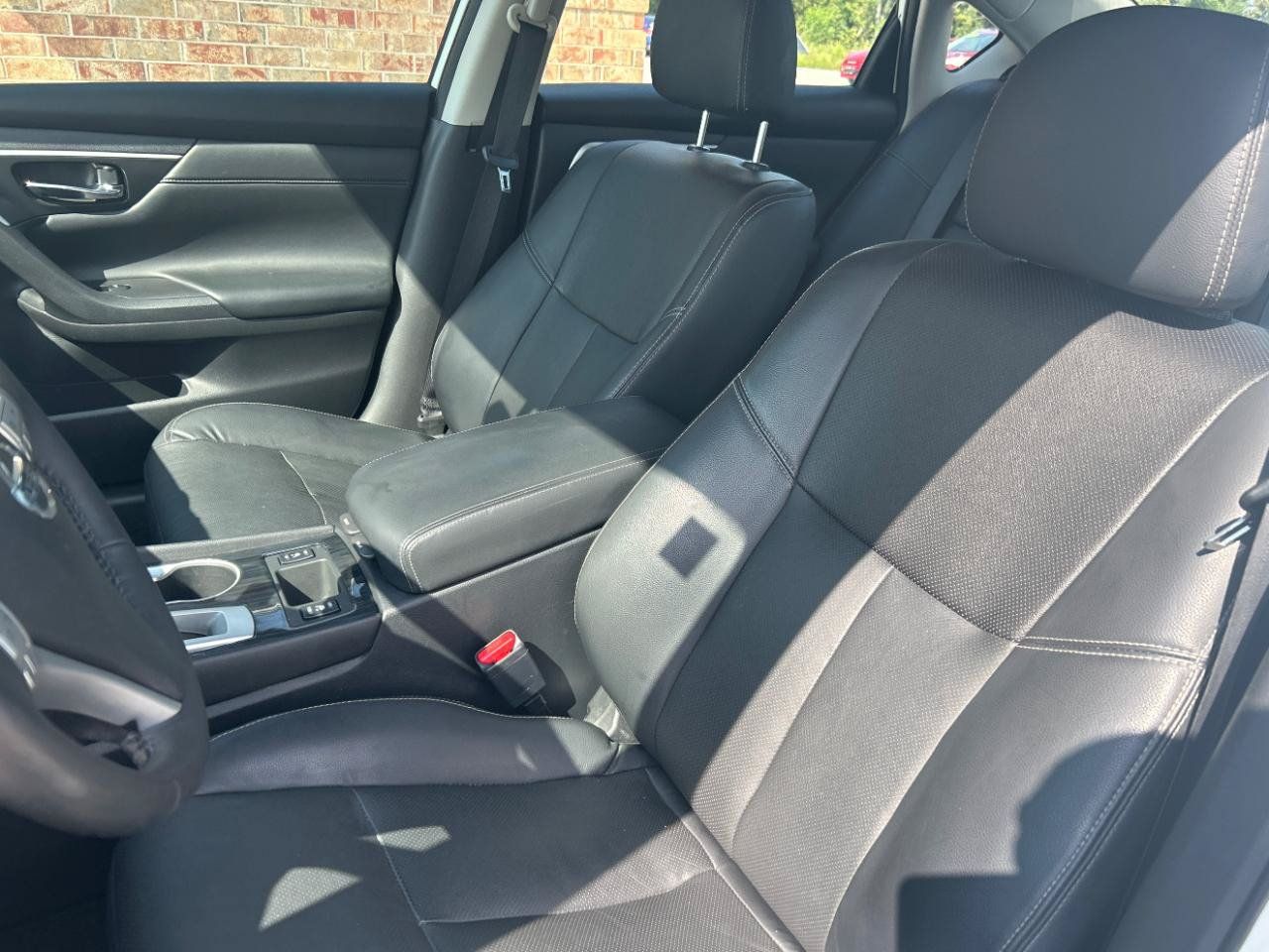 Used 2017 Nissan Altima 2.5 SL w/ 2.5 Technology Package FWD image 21