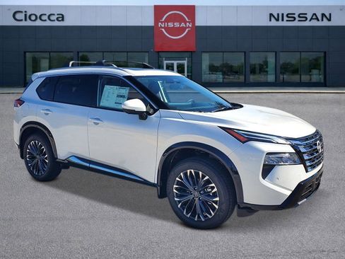 New 2026 Nissan Rogue Platinum w/ Platinum Premium Package image 2