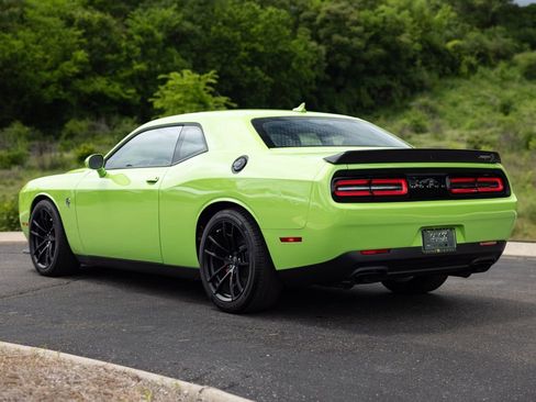 Used 2023 Dodge Challenger SRT Hellcat RWD image 4